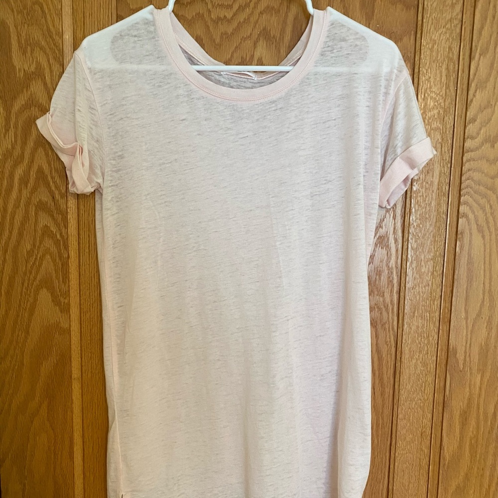 Basic light pink t shirt